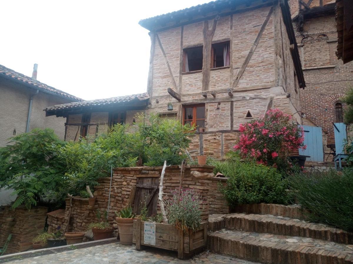 Bed and Breakfast La lauze et l'anguille à Gaillac Extérieur photo